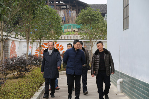jijianzu.JPG